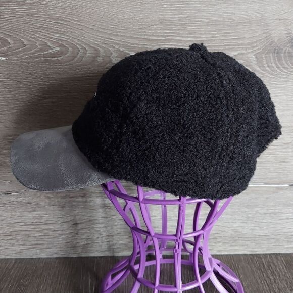 Zyia Active Hat Black Sherpa Gray suede Bill Adjustable Strapback Cap - Picture 3 of 6